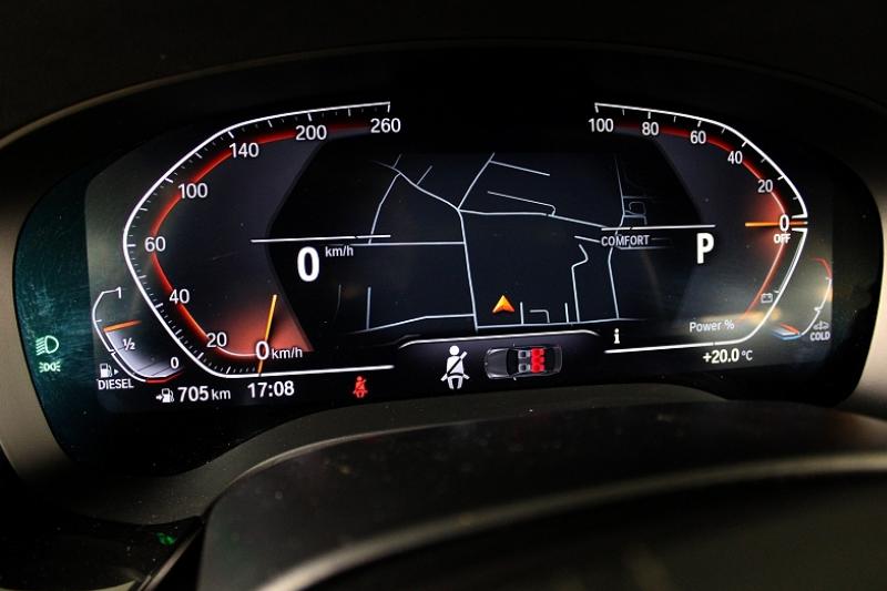 BMW SERIE 6 GRAN TURISMO (G32) 620D XDRIVE 190CH LOUNGE TOIT OUVRANT PANORAMIQUE - photo 4
