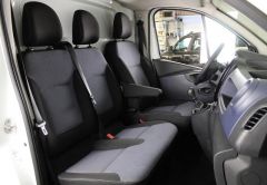 OPEL VIVARO DIESEL 2015 BLANC 60420 km