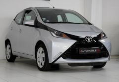 TOYOTA AYGO ESSENCE 2015 GRIS C 46821 km