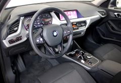 BMW SERIE 1 DIESEL 2022 NOIR 42176 km