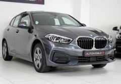 BMW SERIE 1 ESSENCE 2021 GRIS MTAL 43273 km