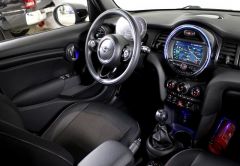 MINI MINI 5 PORTES ESSENCE 2020 NOIR 49075 km