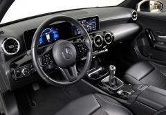MERCEDES CLASSE A ESSENCE 2019 NOIR 83275 km