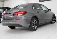 OCCASION MERCEDES CLASSE A BERLINE 180D 116CH BUSINESS LINE 8G-DCT 2.0 LITRES