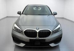 BMW SERIE 1 DIESEL 2023 GRIS MTAL 42901 km
