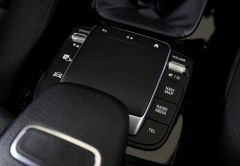 MERCEDES CLASSE A ESSENCE 2022 NOIR 28070 km