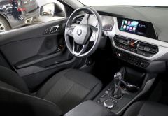 BMW SERIE 1 DIESEL 2020 GRIS MTAL 66110 km