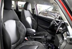 MINI MINI 5 PORTES ESSENCE 2017 BLAZING RED 44123 km