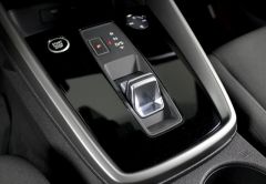 OCCASION AUDI A3 BERLINE 30 TFSI 110CH MILD HYBRID BUSINESS LINE S TRONIC 7