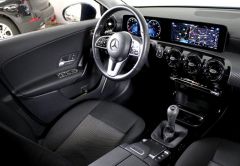 MERCEDES CLASSE A ESSENCE 2021 BLEU 87164 km