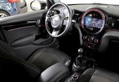 MINI MINI 5 PORTES ESSENCE 2021 NOIR 60761 km