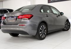 MERCEDES CLASSE A BERLINE DIESEL 2020 GRIS MTAL 72367 km