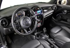 MINI MINI ESSENCE 2021 NOIR 68303 km