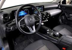 MERCEDES CLASSE A BERLINE DIESEL 2020 BLEU 52778 km