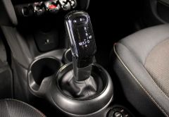 MINI MINI 5 PORTES ESSENCE 2021 NOIR 71010 km