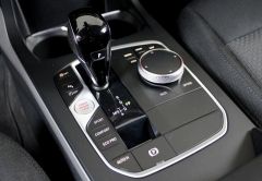 BMW SERIE 1 DIESEL 2021 NOIR 69747 km