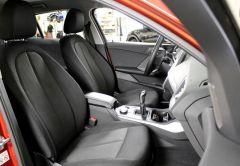 OCCASION BMW SERIE 1 (F40) 118D BUSINESS DESIGN