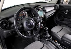 MINI MINI 5 PORTES ESSENCE 2018 GRIS M�TAL 67021 km