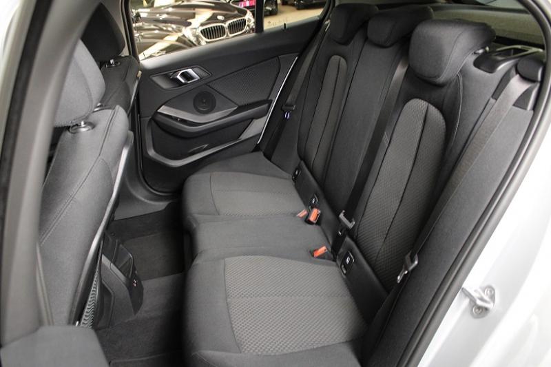 BMW SERIE 1 (F40) 118DA 150CH BUSINESS DESIGN 8CV COCKPIT PRO - photo 11