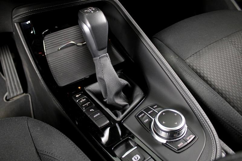 BMW X2 (F39) XDRIVE 25E BUSINESS DESIGN BVA6 TOIT OUVRANT PANORAMIQUE - photo 7