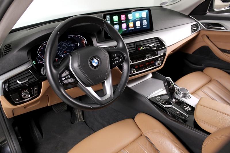 BMW SERIE 5 (G31) (2) TOURING 520I 184 BUSINESS DESIGN BVA8 - photo 4
