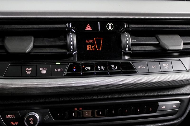 BMW SERIE 1 (F40) 116D 116CH BUSINESS DESIGN 2022 - photo 11