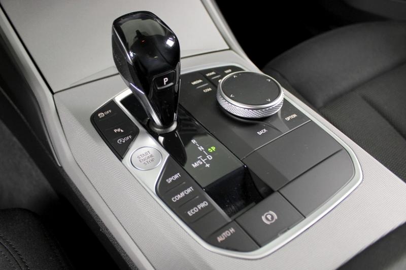 BMW SERIE 3 (G20) 318IA 156CH BUSINESS DESIGN 8CV - photo 4