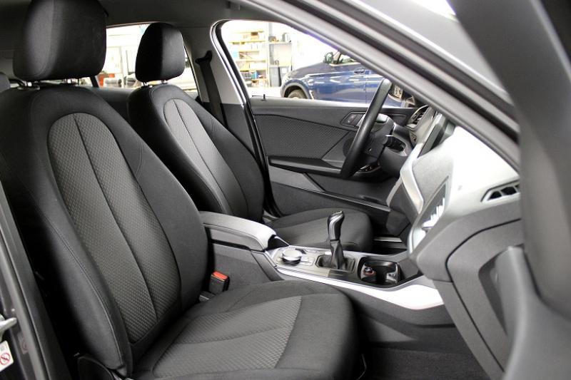 BMW SERIE 1 (F40) 118I 136CH BUSINESS DESIGN - photo 13