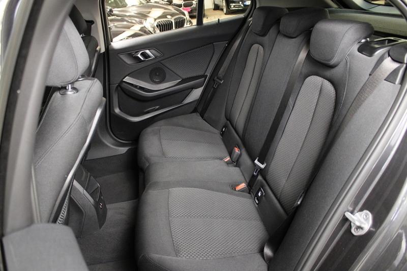 BMW SERIE 1 (F40) 118I 136CH BUSINESS DESIGN - photo 7