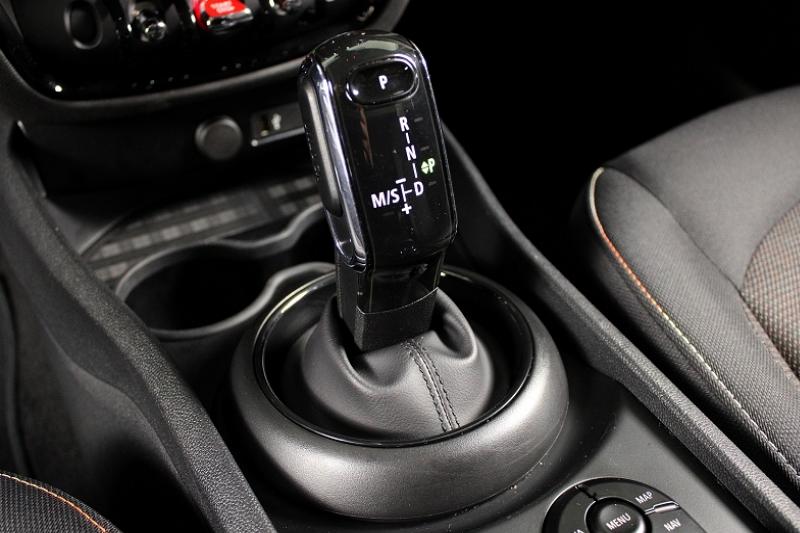 MINI CLUBMAN ONE D  116CH  BUSINESS DESIGN BVA7 - photo 4