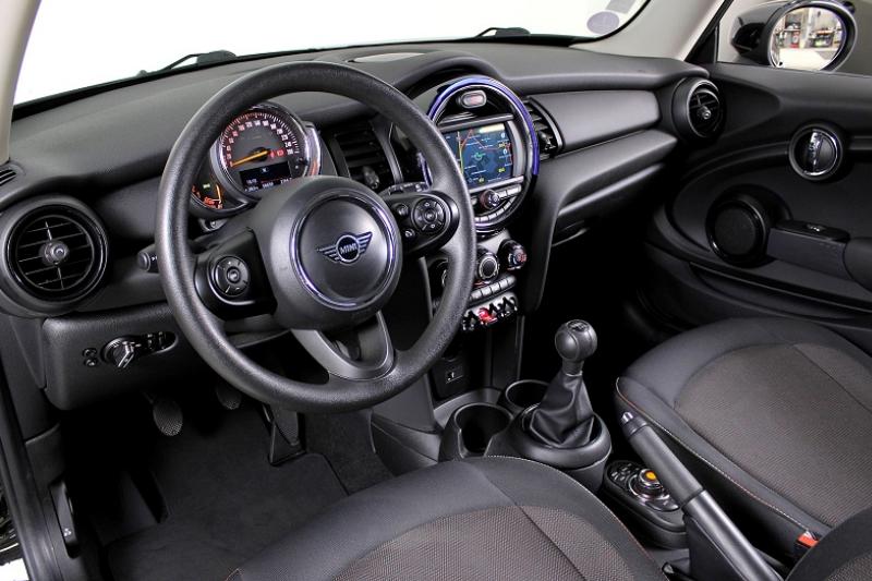 MINI MINI ONE 102CH  BUSINESS DESIGN - photo 2