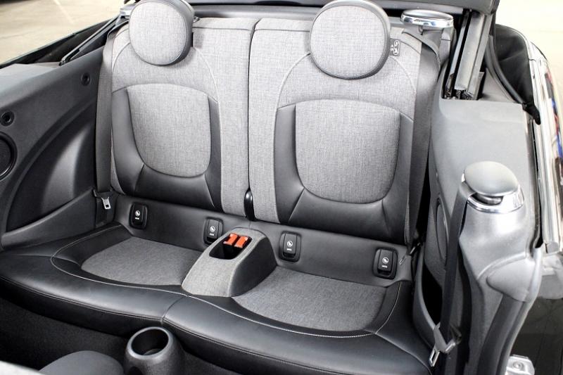MINI CABRIO III COOPER 136 BV6 - photo 8