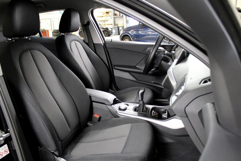 BMW SERIE 1 (F40) 118I 136CH BUSINESS DESIGN COCKPIT PRO - photo 13