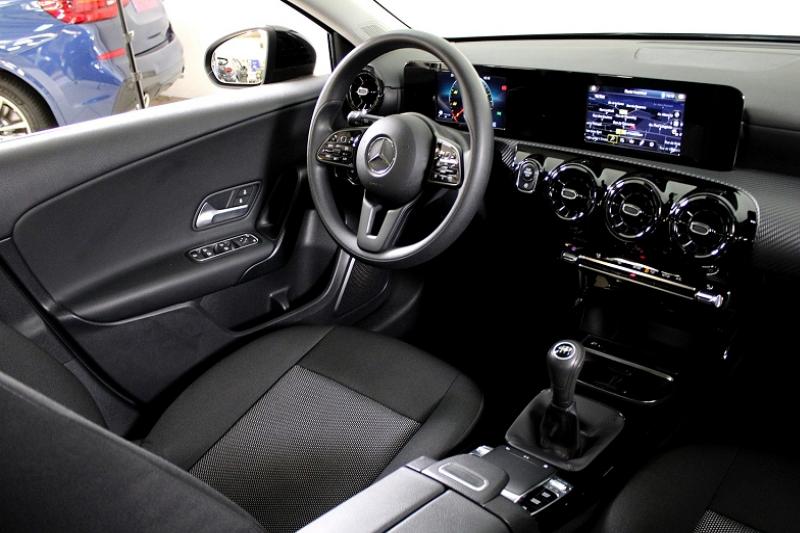 MERCEDES CLASSE A 180 136CH BUSINESS LINE - photo 14