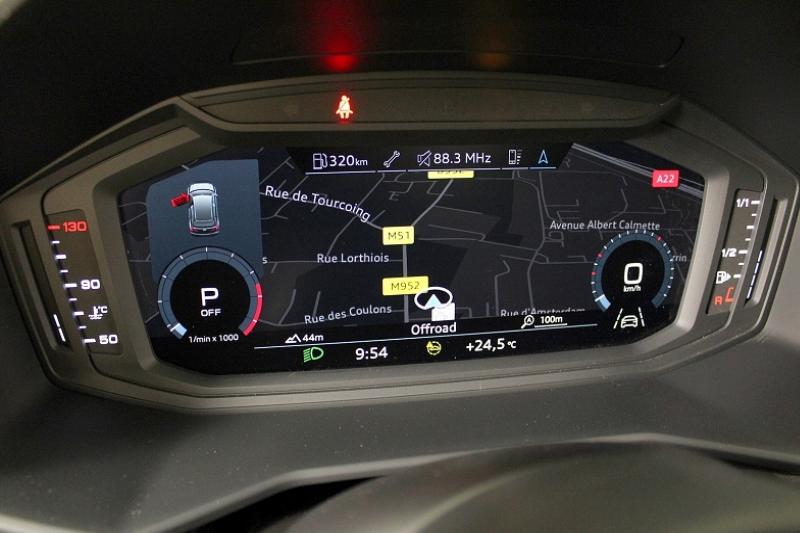 AUDI A1 SPORTBACK 30 TFSI 116CH BUSINESS LINE S TRONIC 7 - photo 2