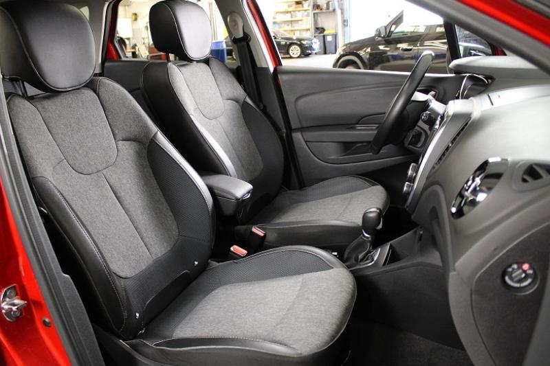 RENAULT CAPTUR (2) 1.3 TCE 150 ENERGY INTENS EDC - photo 11