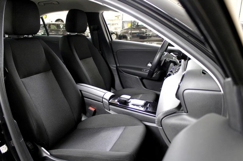 MERCEDES CLASSE A BERLINE IV 2.0L 180 D BUSINESS LINE 7G-DCT - photo 13
