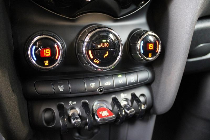 MINI MINI 5 PORTES ONE 102CH BUSINESS DESIGN - photo 14