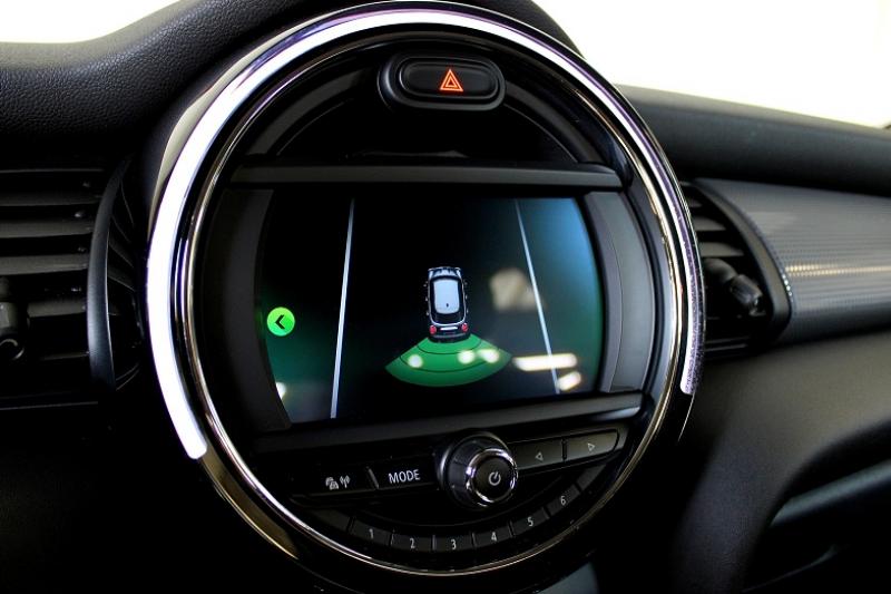 MINI MINI 5 PORTES COOPER D 116CH BUSINESS DESIGN BVA7 - photo 10