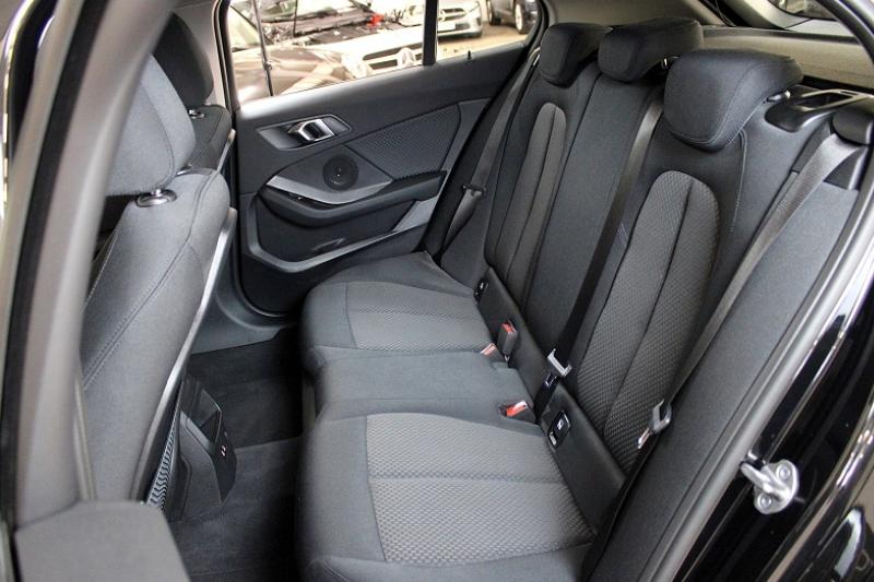 BMW SERIE 1 (F40) 116D 116 BUSINESS DESIGN DKG7 2022 - photo 11