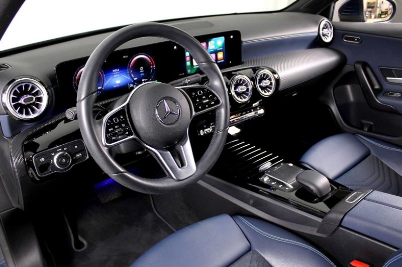 MERCEDES CLASSE A 250 E 160+102CH STYLE LINE 8G-DCT - photo 2