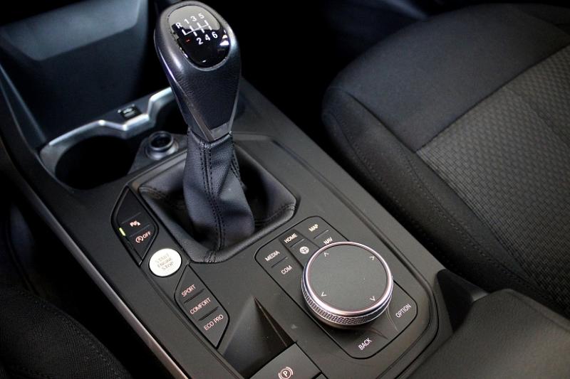 BMW SERIE 1 (F40) 116D 116CH BUSINESS DESIGN COCKPIT PRO - photo 7