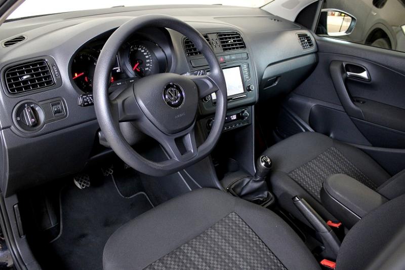 VOLKSWAGEN POLO 1.2 TSI 90CH BLUEMOTION TECHNOLOGY 5P - photo 2