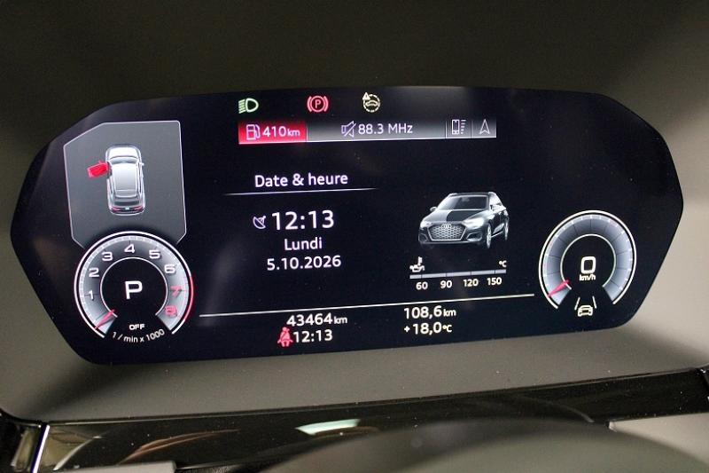 AUDI A3 SPORTBACK 30 TFSI 110CH MILD HYBRID DESIGN S TRONIC 7 TOIT OUVRANT PANORAMIQUE - photo 4