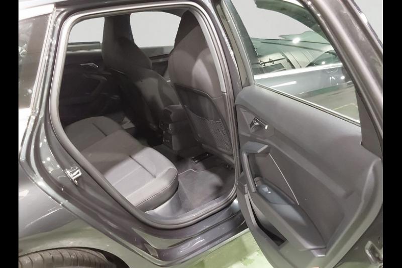 AUDI A3 SPORTBACK 30 TDI 116CH BUSINESS LINE S TRONIC 7 - photo 9