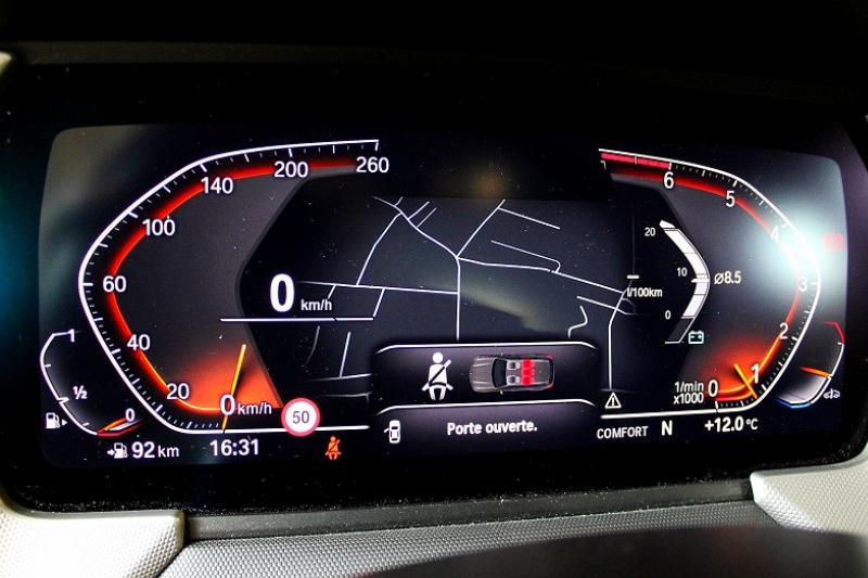 BMW SERIE 1 (F40) 116I 109CH BUSINESS DESIGN - photo 13