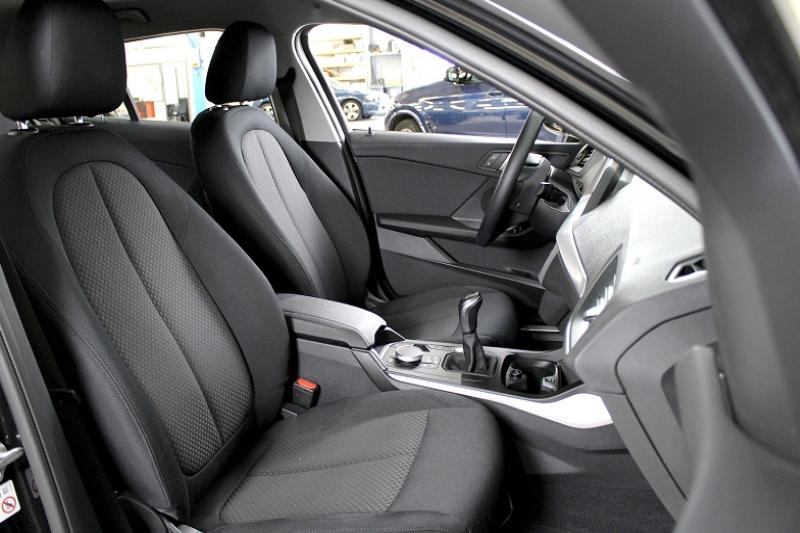 BMW SERIE 1 (F40) 118I 136CH BUSINESS DESIGN - photo 13
